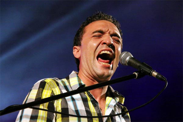 Artista David Antunes, artistas da musica portuguesa, cantores da musica portuguesa, David Antunes, contactos de artistas, contactos de bandas, bandas portuguesas, artistas portugueses