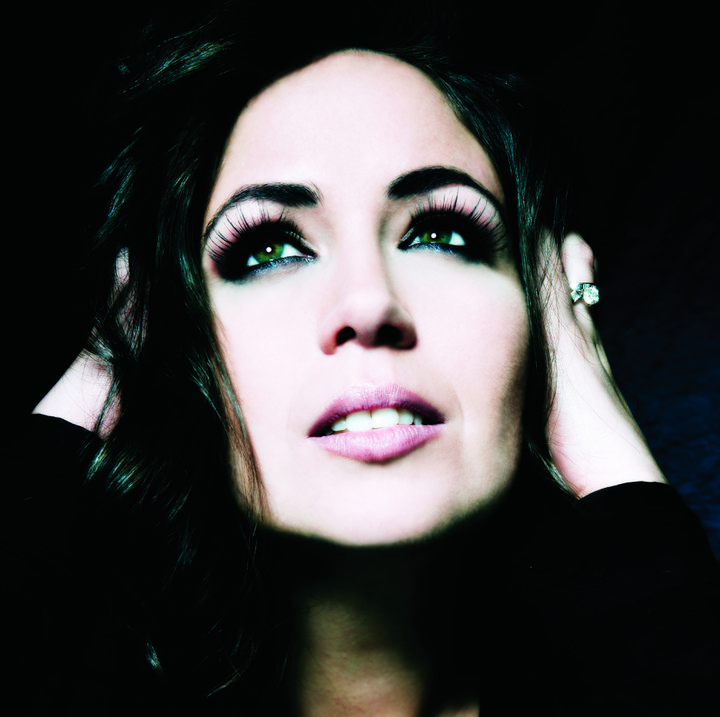 Joana Amendoeira, Fadista, cantora, musicas, Fados, Contactos de Fadistas, Novas fadistas, Fadista Joana Amendoeira, Cantoras portuguesas, fadistas, Fado, Portugal, contactos