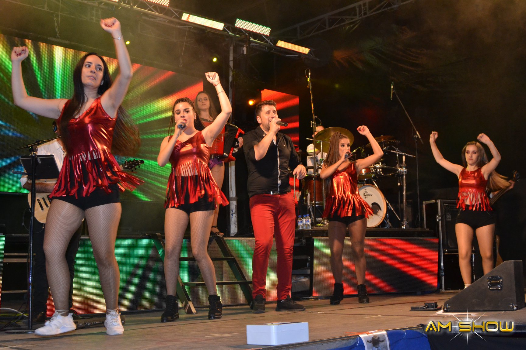 Am Show, Banda Am Show, Grupos musicais, Orquestras, Baile, Grupos de baile, contactos de bandas, Bandas, AMSHOW, AM Show, Orquestras, Contactos