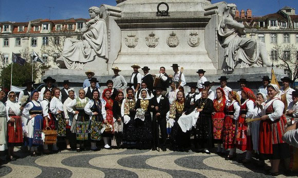 Grupo Danças e Cantares Perre, Viana do Castelo, Folclore minhoto, Musica, Minho, Portugal, ranchos folclóricos, Ranchos Minho, Ranchos Minhotos, Ranchos Folclóricos do Minho, Grupos Folclóricos da Região de Minho e Alto Minho, Danças e Cantares, Norte, Portugal, tradições das regiões, musicas populares e tradicionais