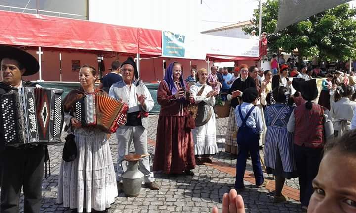 Rancho Folclórico Da Ribeira De Celavisa - Fado (Desgarrada) 