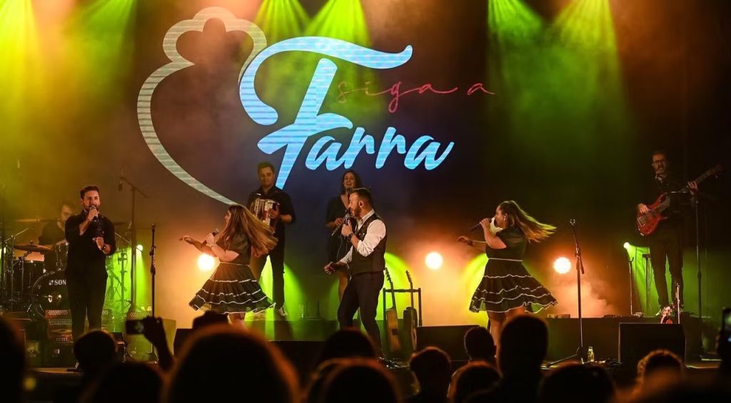 Siga a Farra, Banda, Popular, Grupo, Minhoto, bandas Populares, Tradicional, Desgarrada, Minho, Desafio, Concertina, Musica popular Portuguesa, Siga a Farra
