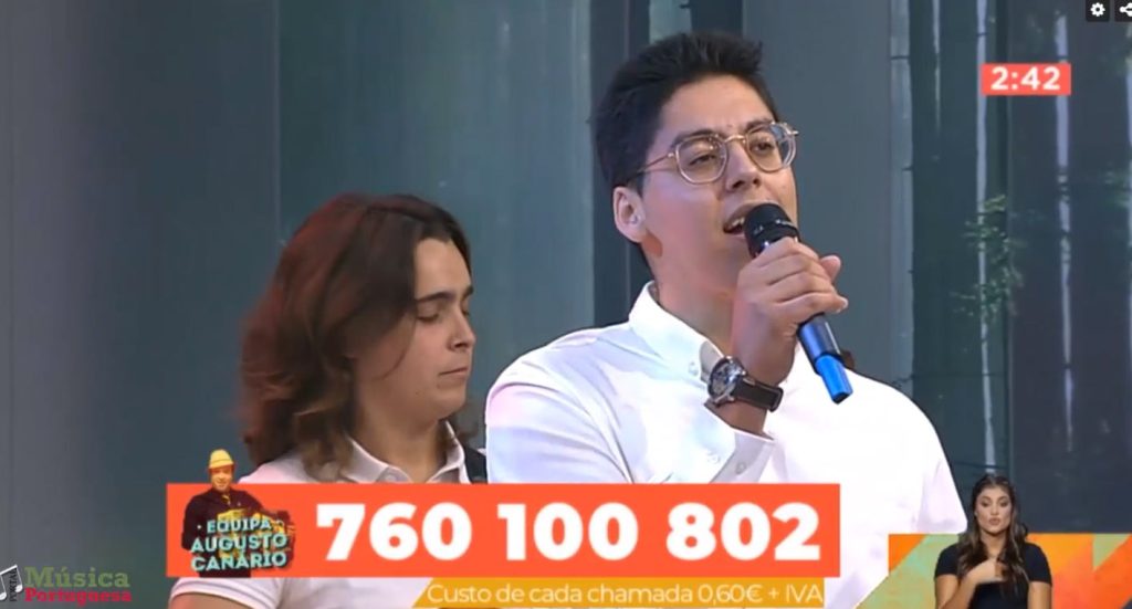 Nuno Valente e Daniel Alves, Desgarrada, Programa, Praça da Alegria, Cantares ao Desafio, Nuno Valente de Ansião, Daniel Alves de Ponte de Lima, Concertinas