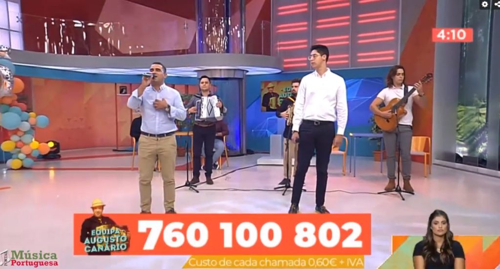 Nuno Valente e Daniel Alves, Desgarrada, Programa, Praça da Alegria, Cantares ao Desafio, Nuno Valente de Ansião, Daniel Alves de Ponte de Lima, Concertinas