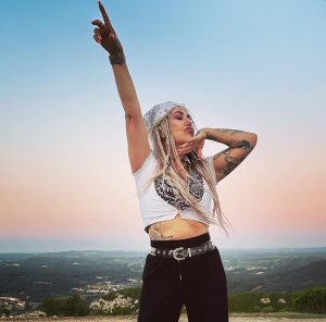 Jessica Portugal, Artista Jéssica, Cantora Popular, Romantica, Pimba, Portuguesa, Portugal, Irmã da Ruth Marlene, contactos, artistas, bandas, cantoras, portuguesas, contactos para espectaculos, musica popular, sensual